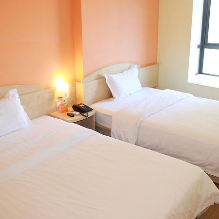 7Days Inn Qingdao Shandong Raod Zhenning Overpass Buitenkant foto