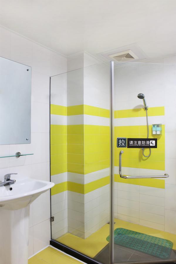 7Days Inn Qingdao Shandong Raod Zhenning Overpass Buitenkant foto